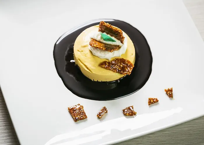 Отель Yes Touring & 4*