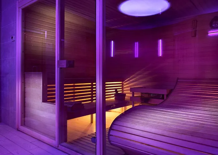 Yes Touring & Отель Римини