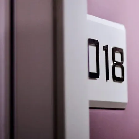 Yes Touring & 4* 리미니