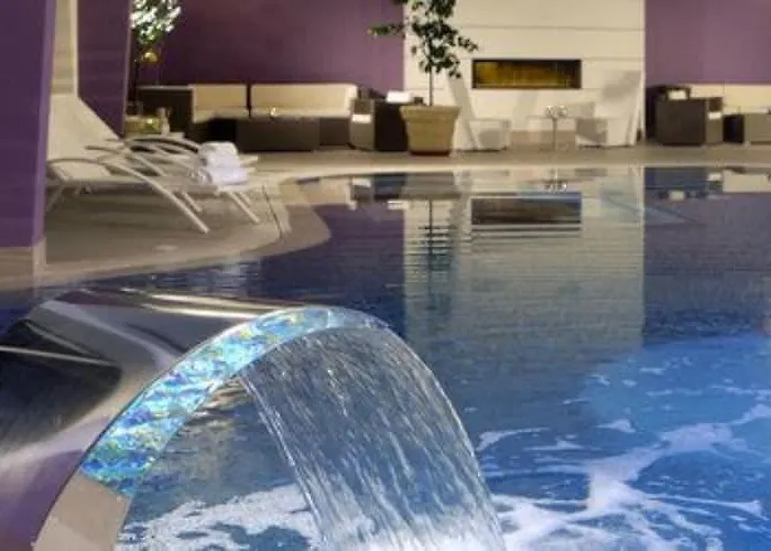 Yes Touring & Hotel 4*