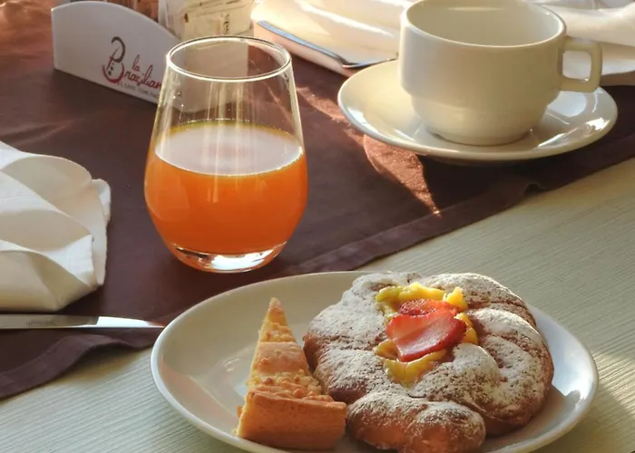 Yes Touring & Ξενοδοχείο Ρίμινι