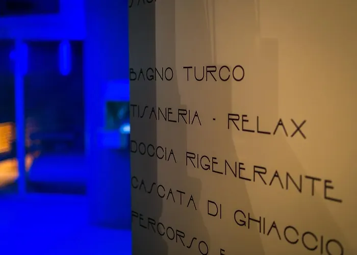 Yes Touring & 4* Ρίμινι