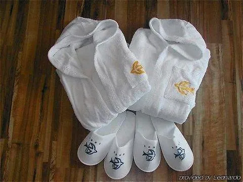 Yes Touring & Ξενοδοχείο