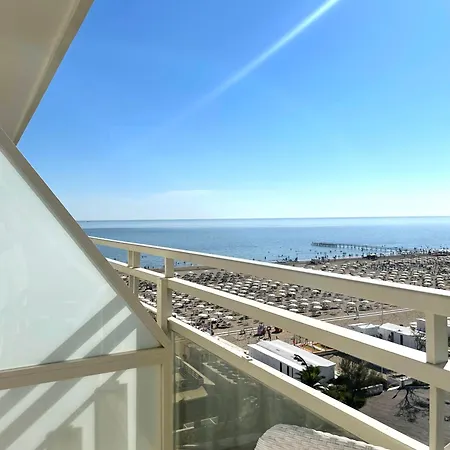 Hotel Yes Touring & 4*
