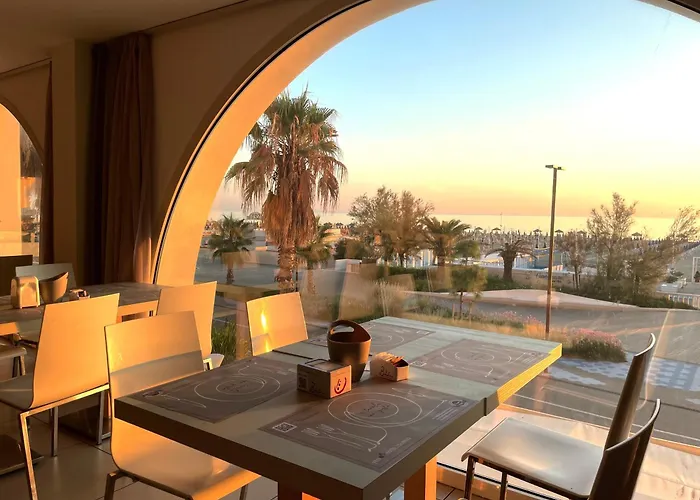 Hotel Yes Touring & 4*