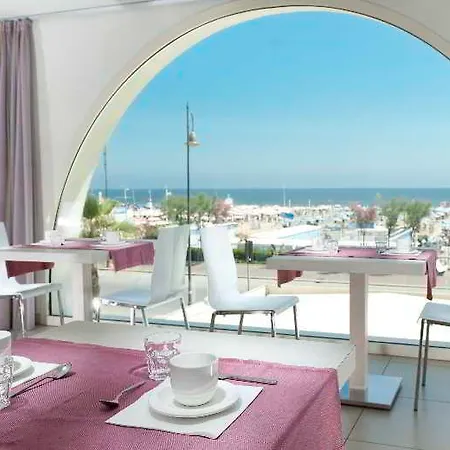 Yes Touring & Hotel 4*